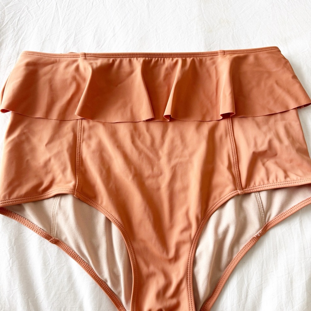 Kortni Jeane Cashew Peplum High Waist Swim Bottoms Womens size Large